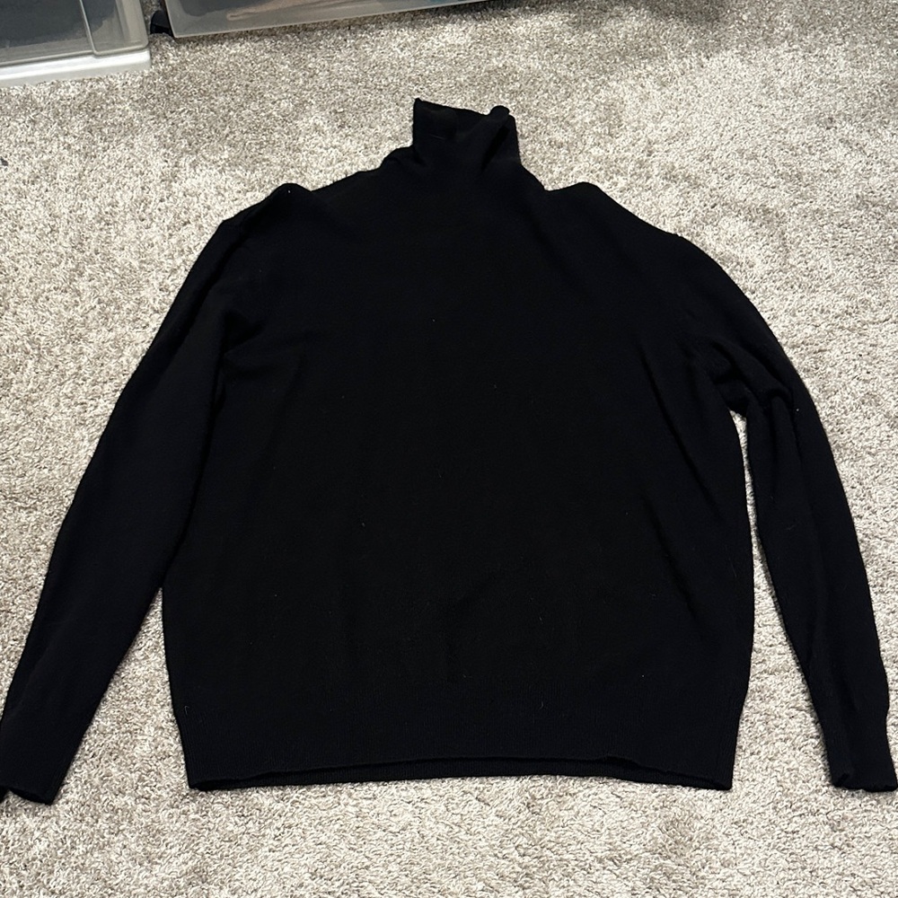 Zara Men's Elegant Black Turtleneck